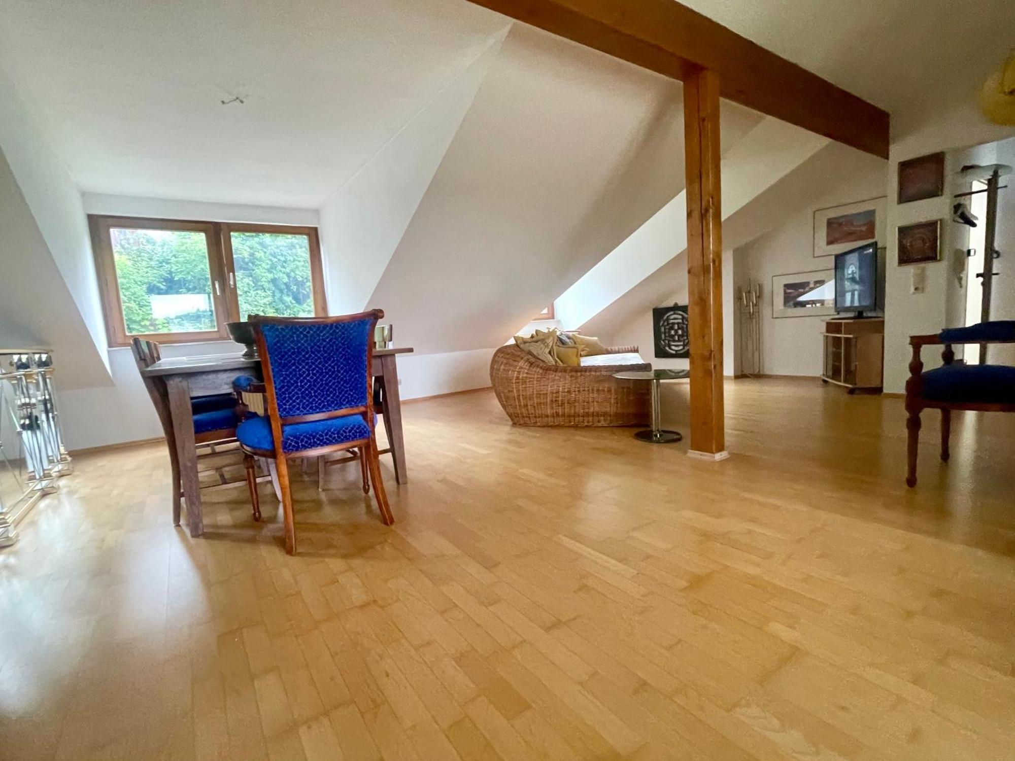 Wunderschoenes Grosses 3 Zentrum Goldstadt Familienfreundlich Mit Garage Apartment Pforzheim