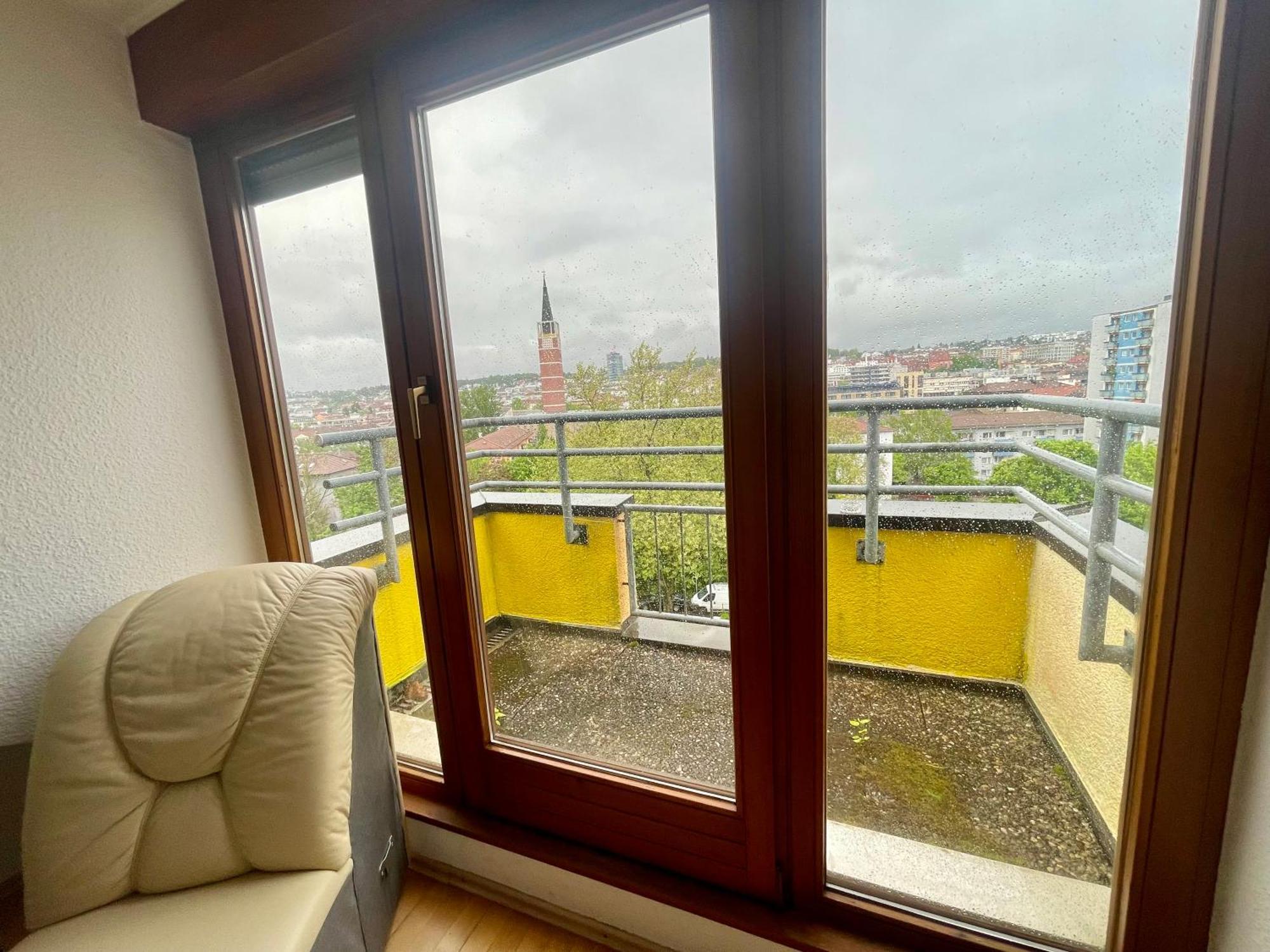 Wunderschoenes Grosses 3 Zentrum Goldstadt Familienfreundlich Mit Garage Apartment