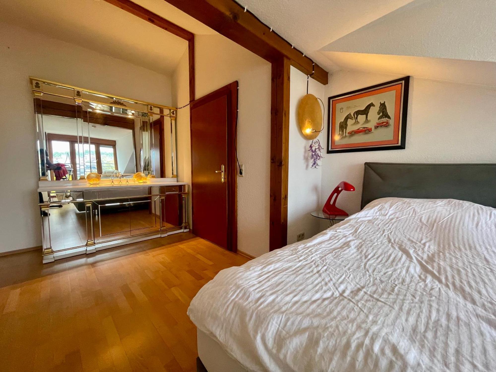 Apartment Wunderschoenes Grosses 3 Zentrum Goldstadt Familienfreundlich Mit Garage Pforzheim