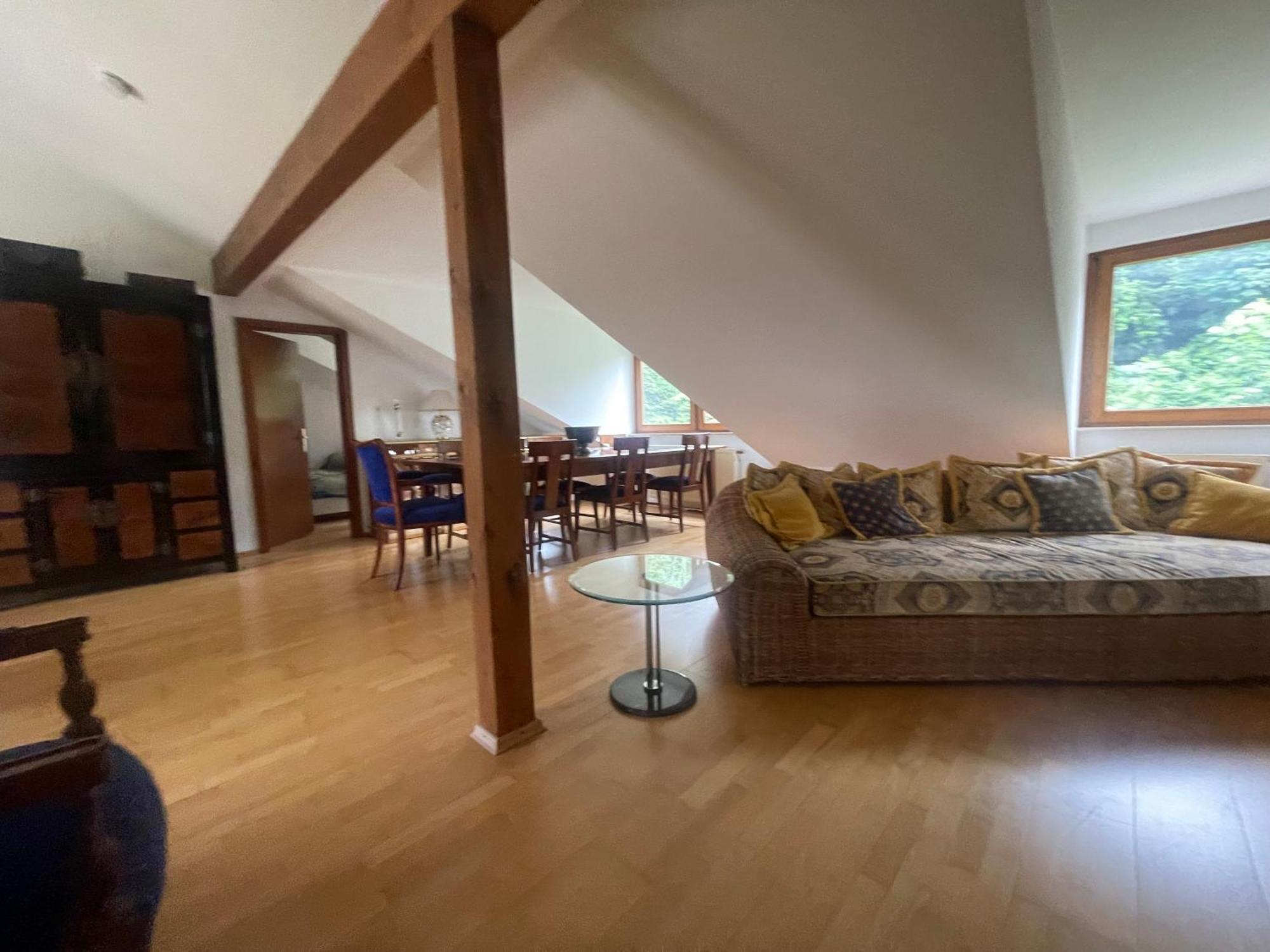 Wunderschoenes Grosses 3 Zentrum Goldstadt Familienfreundlich Mit Garage Apartment Pforzheim