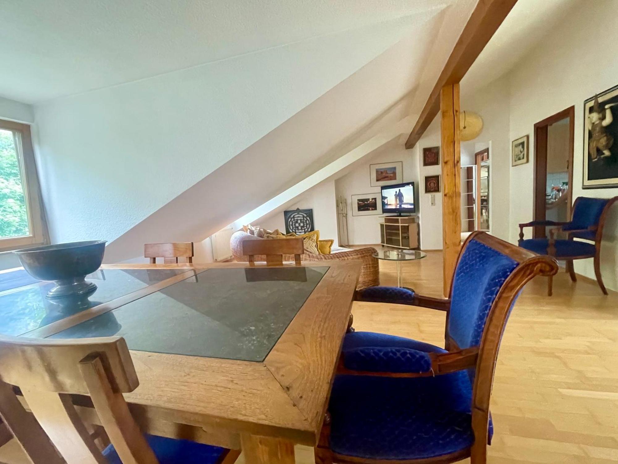 Wunderschoenes Grosses 3 Zentrum Goldstadt Familienfreundlich Mit Garage Apartment *